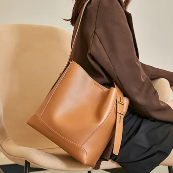 Женские кожаные сумки большой вместимости, нишевые сумки-тоут высокого класса, универсальные сумки через плечо, сумки на одно плечо