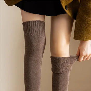 Махровые носки выше колена для женщин зимой, а также бархатные и утолщенные теплые чулки, защищающие колено, носки до бедра